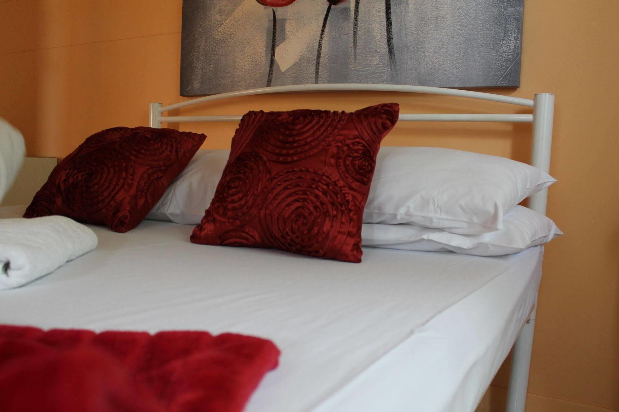 Civic Guesthouse Hostel